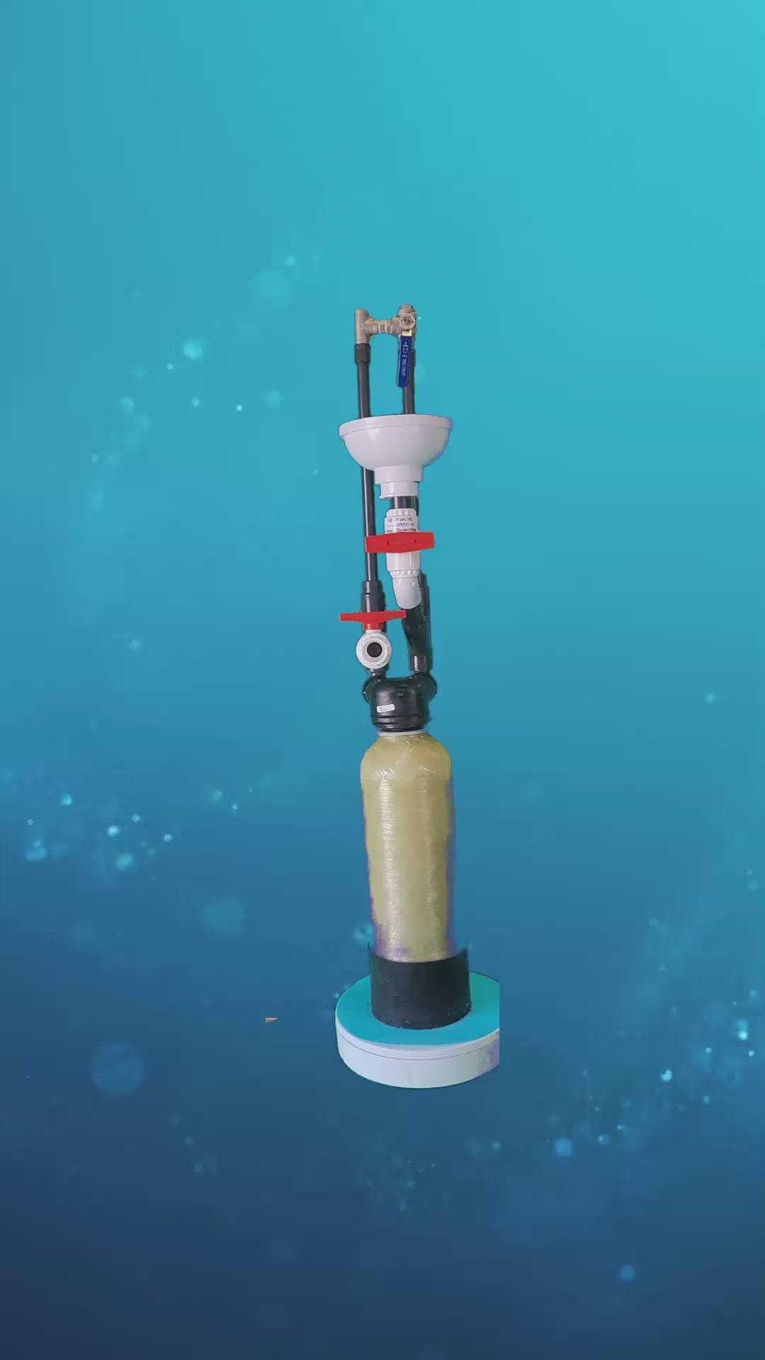 MiniMax Model O water softener tank 360 degree product view